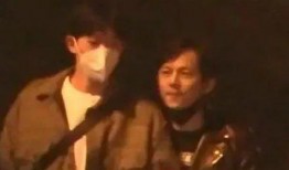 娱乐圈吃瓜爆料何炅视频,吃瓜群众直呼过瘾！